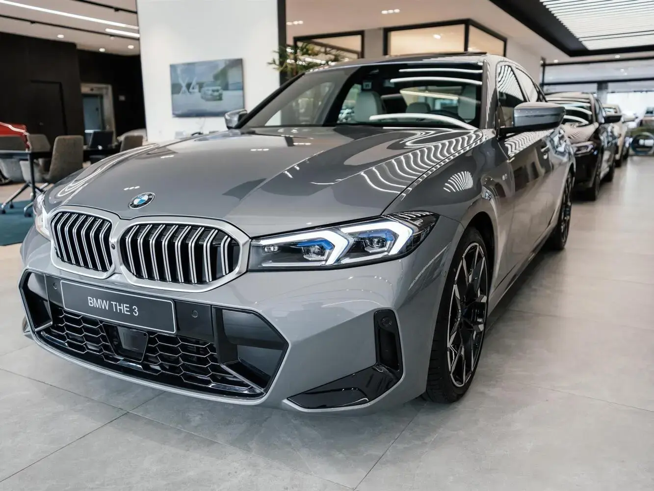 BMW 320i — foto de referência